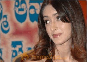 Ileana Hot Photshoot photo 361
