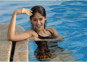 Ileana Hot Photshoot photo 404