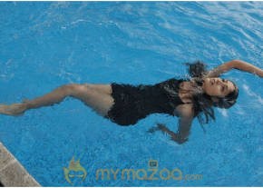 Ileana Hot Photshoot photo 393