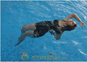 Ileana Hot Photshoot photo 546