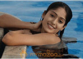 Ileana Hot Photshoot photo 124