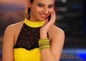  Isha Chawla  photo 10