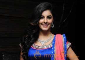 Isha Talwar  photo 12