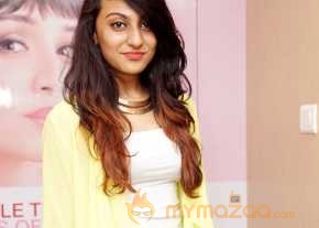 Ishita Photoshoot photo 6