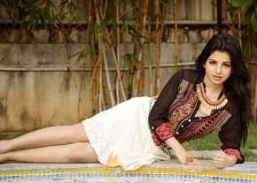  Iswarya Menon  photo 2