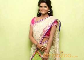 Iyshwarya Rajesh photo 4