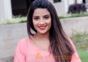 Jyotii Sethi Photoshoot On Pink Frock photo 3