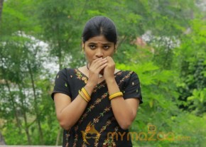 Kaalayaa Tasmay Namahaa Movie Heroine Stills photo 23
