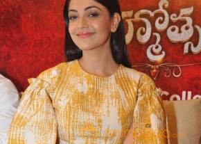 Kajal Aggarwal Pics @ Brahmotsavam Collections Launch photo 6