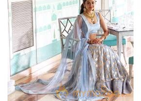 Kajal Aggarwal's 'MINI SKIRT' and Sexy THIGH show