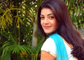 Kajal Agarwal Cool Mobile Photo Shoot photo 39