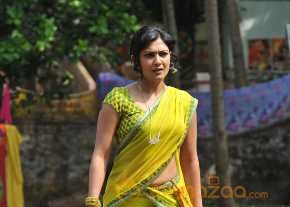 Kamalini Mukherjee photo 5