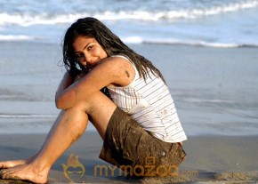 Kamalini Mukherjee Stills photo 19