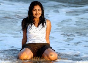Kamalini Mukherjee Stills photo 13