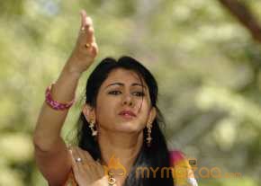  Kamna Jethmalani  photo 3