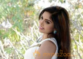 Karunya New Photoshoot photo 5