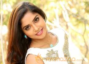 Karunya New Photoshoot photo 8