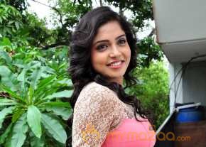 Karunya New Photoshoot photo 18