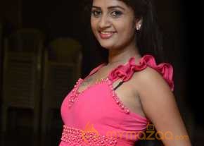Kaveri Pink Color Sleeveless Dress Pics photo 5