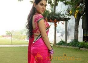  Kavya Singh  photo 11