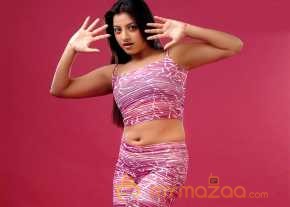  Keerthi Chawla  photo 2