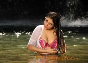 Khushi Mukherjee Latest Stills photo 13