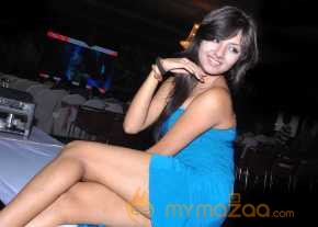 Khushi Mukherjee photo 7