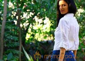 Khushi Sadry photo 4