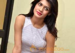  Kimaya Bhattacharya Photoshoot 
