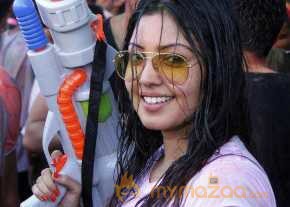  Komal Jha Celebrates Holi  photo 2