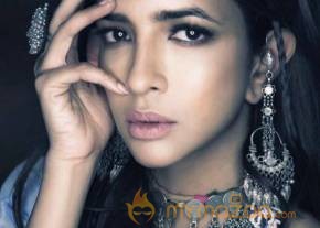 Lakshmi Manchu New Stills photo 6