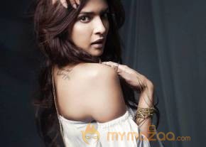 Lakshmi Manchu New Stills photo 8
