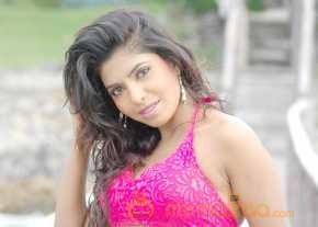 Laveena New Photoshoot photo 18