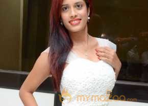  Liza Reddy Latest Photoshoot 