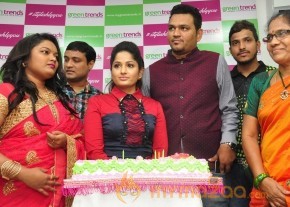 Madhavi Latha Inauguraties Green Trends  photo 12