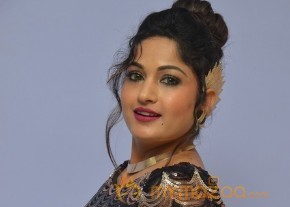 Madhavi Latha Latest Stills photo 12