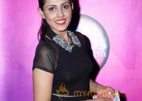  Madhu Shalini Latest Stills  photo 3