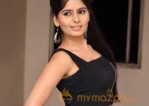 Madhumitha Latest Stills photo 20