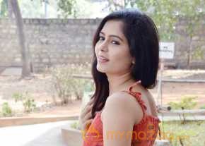 Madhumitha Latest Stills photo 9