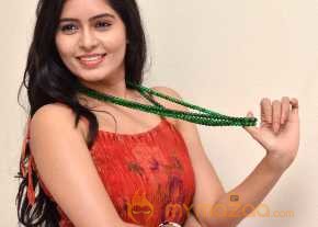 Madhumitha Latest Stills photo 14