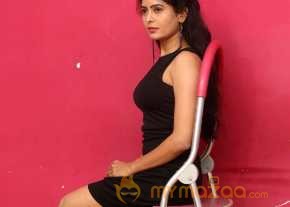 Madhumitha Latest Stills photo 4