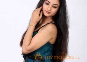  Madirakshi Mundle Photo   photo 5