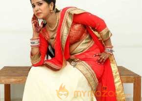 Maina Photoshoot At Okkaditho Modalaindi Audio Launch photo 8