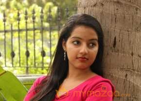 Malavika Menon photo 16