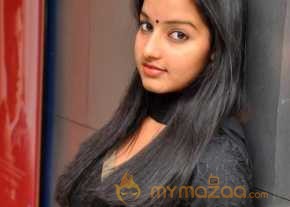 Malavika Menon photo 4