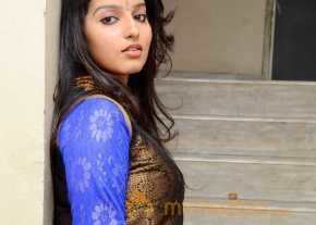Malavika Menon photo 13