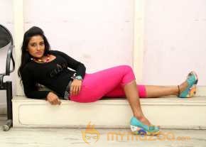 Mamatha Rahuth Photoshoot At Calling Bell Success Meet photo 8