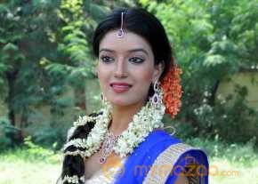 Manisha Singh Photoshoot At Junction Lo Jayamalini Movie Launch photo 2