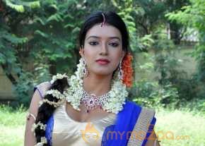 Manisha Singh Photoshoot At Junction Lo Jayamalini Movie Launch photo 9