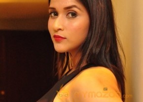 Mannara Chopra Latest Hot Tight Top Show Pics photo 36